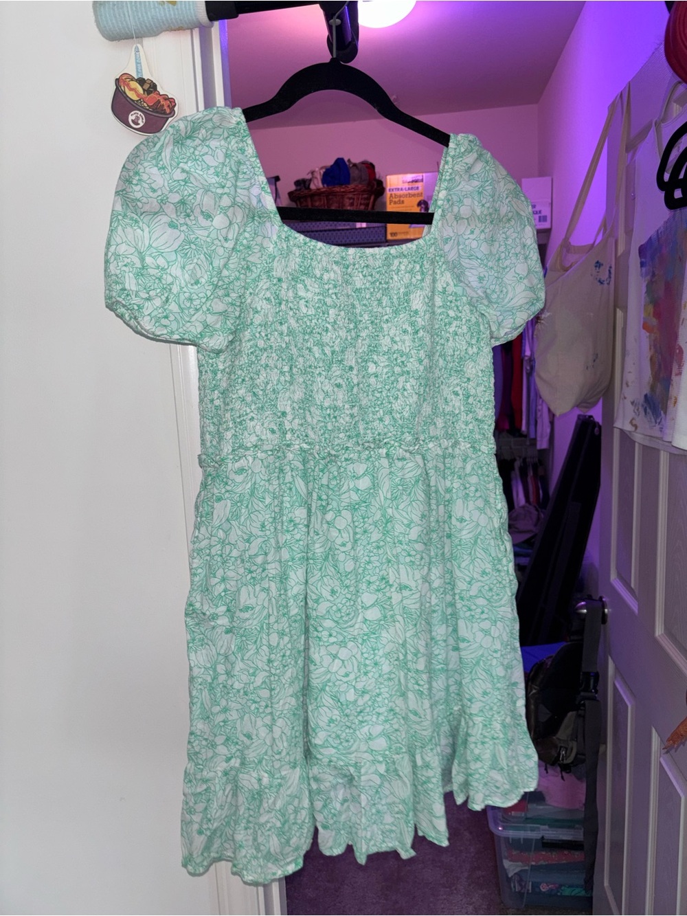 Vineyard Vines Mint Floral Puff Sleeve Smocked Dress